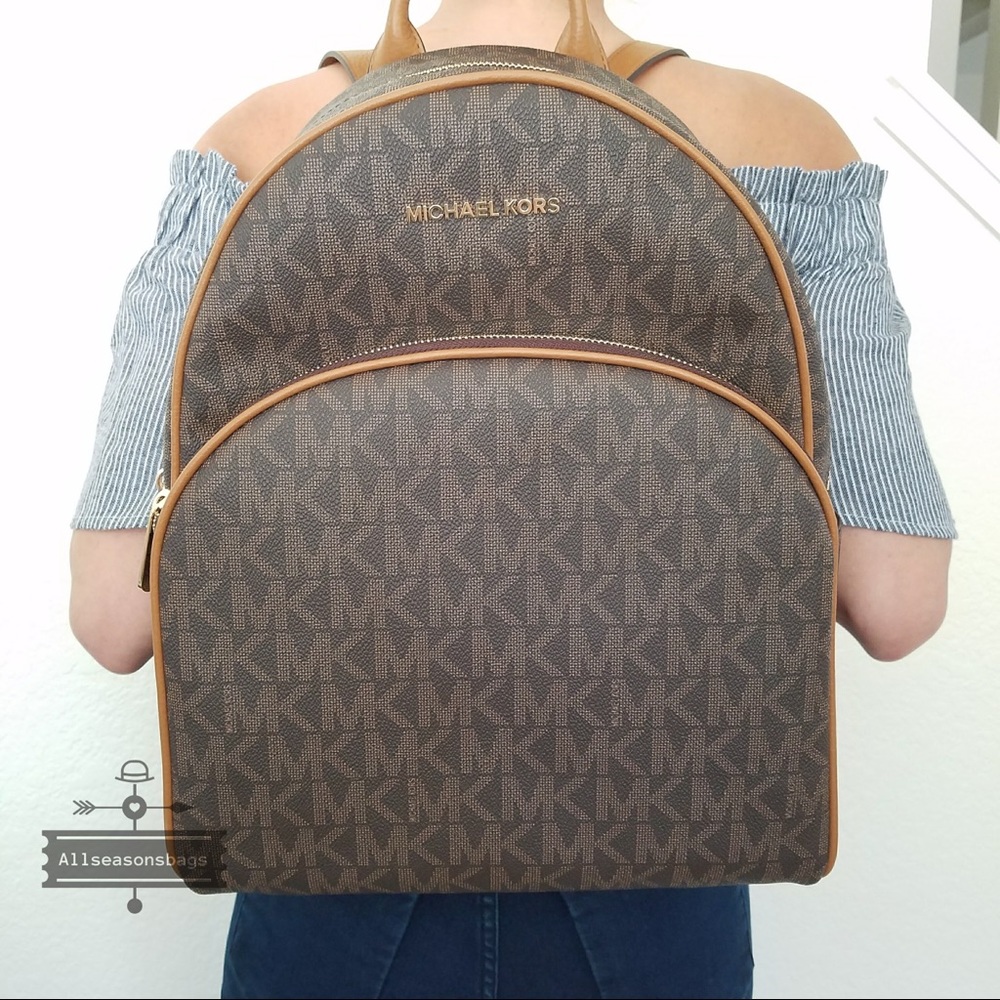 NWT Michael Kors abbey large backpack brown acorn - Picture 2 of 8